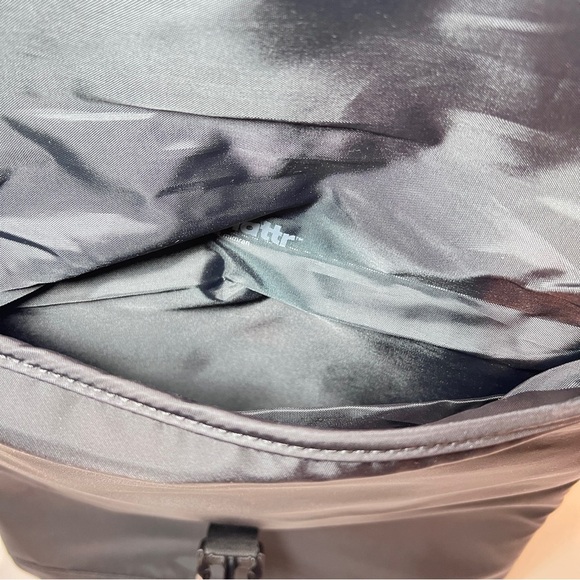 Gry Mattr Slim Adventure Backpack- Black - Picture 7 of 13